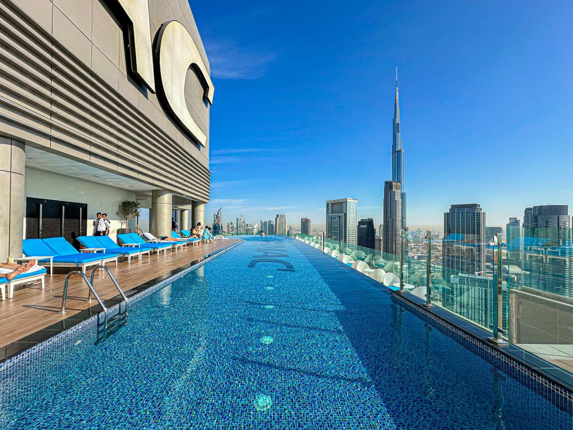 Full Burj Khalifa View Lux 2Bedroom With Rooftop Pool Central Location In Paramount Hotel Midtown Dubai Esterno foto